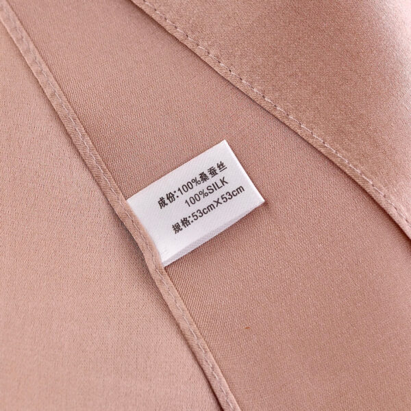Oeko-Tex 100% mørk rosa silketørklæde vaskemærke Silkly